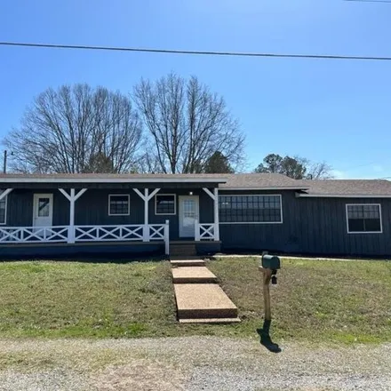 Image 1 - 2 Monroe Street, Tishomingo, Tishomingo County, MS 38873, USA - House for sale