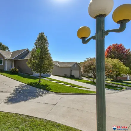 Image 4 - 6925 Summerset Circle, Lincoln, NE 68516, USA - Townhouse for sale
