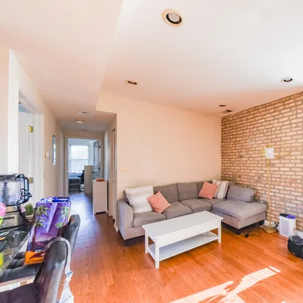Image 3 - 5715 N Kimball Ave, Unit 2S - Condo for rent