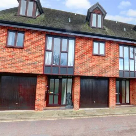 Buy this 3 bed townhouse on 18 Church Road in Romsey, SO51 8EY