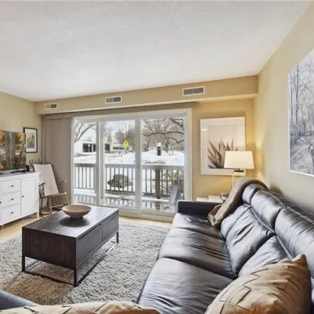 Rent this 2 bed condo on 55 St W in France Avenue South, Edina