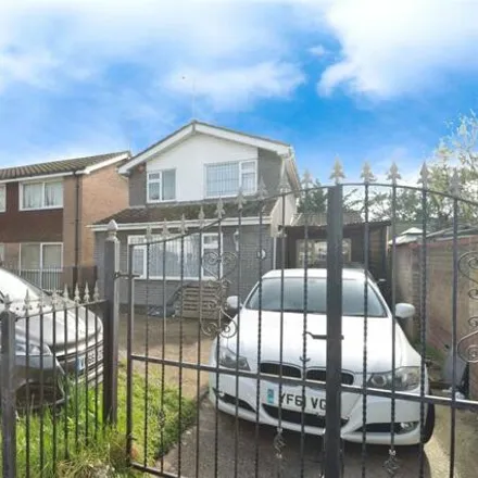 Buy this 3 bed house on Pepys Close in Tilbury, RM18 8HX