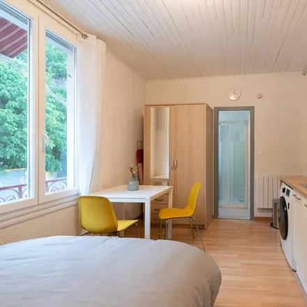 Rent this studio apartment on Hôtel de Ville in 5 Rue des Thermes, 66110 Palalda