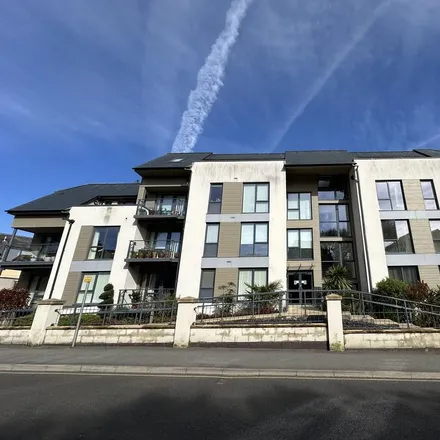 Rent this 2 bed apartment on Saint Smithwick Way in Falmouth, TR11 3XL