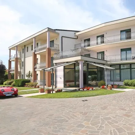 Image 7 - Gardasee-Emoitions, Via Petrarca 41, 37019 Peschiera del Garda VR, Italy - Apartment for rent