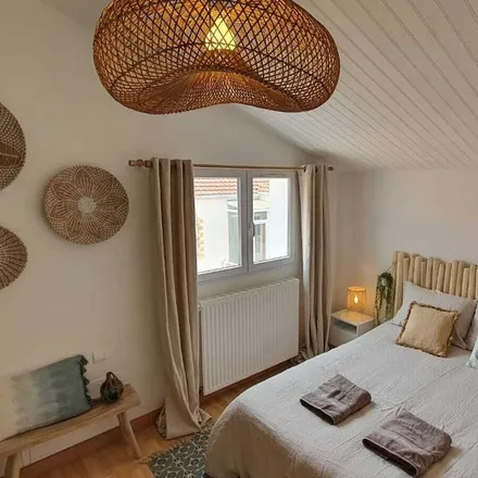 Rent this 4 bed house on 85460 L'Aiguillon-sur-Mer