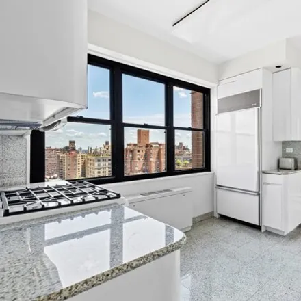 Image 9 - 45 East 89th Street, New York, NY 10128, USA - Condo for sale