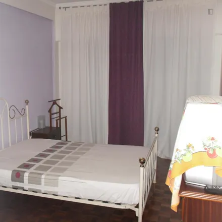 Rent this 2 bed room on Praceta Primeiro de Janeiro 6 in 2734-502 Barcarena, Portugal
