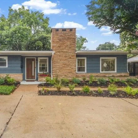 Buy this 3 bed house on 2002 Chimney Rock Rd in Houston, Texas