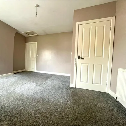 Image 2 - Chester Road West, Shotton, CH5 1QA, United Kingdom - Apartment for rent