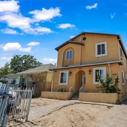 Buy this studio duplex on 1574 East 42nd Street in Los Angeles, CA 90011