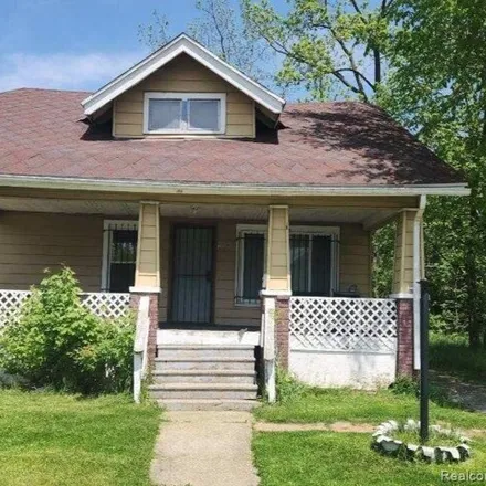Buy this 3 bed house on 274 Odette Street in Flint, MI 48503