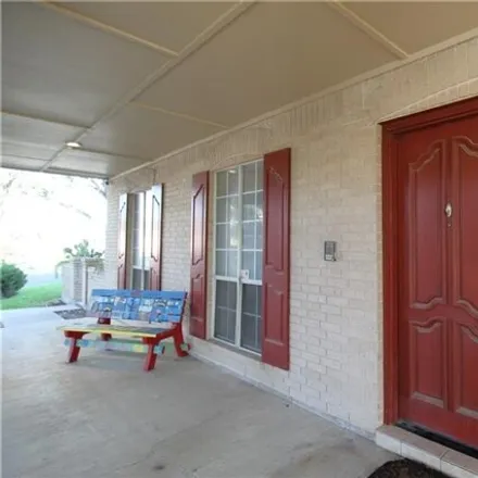 Image 3 - 832 Rio Grande Court, Mission, TX 78572, USA - House for sale