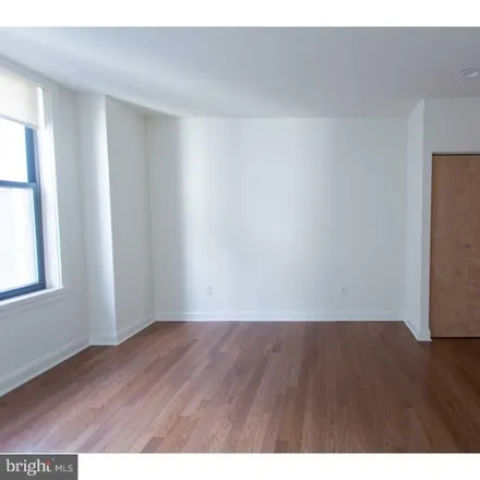 Image 7 - The Exchange Apartments, 1411 Walnut Street, Philadelphia, PA 19102, USA - Apartment for rent