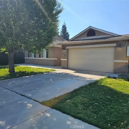 Buy this 3 bed house on 4823 West Rialto Avenue in Visalia, CA 93277