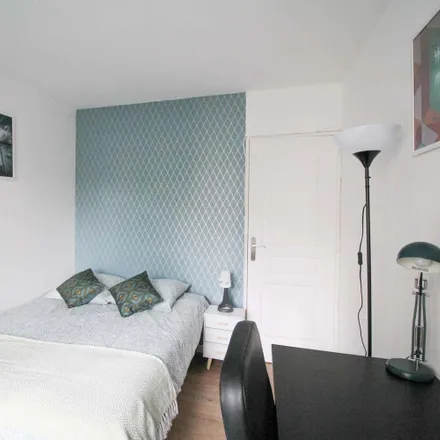 Image 3 - 2 Rue Mozart, 92110 Clichy, France - Room for rent