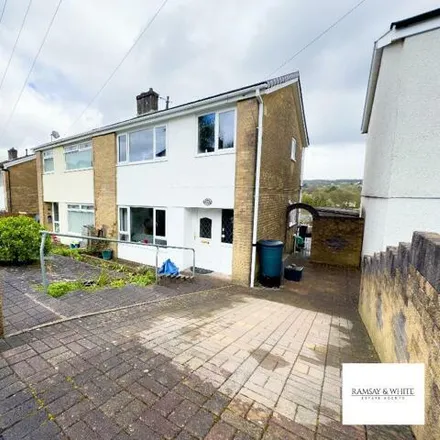 Buy this 3 bed duplex on Westwood Drive in Treharris, CF46 5AY