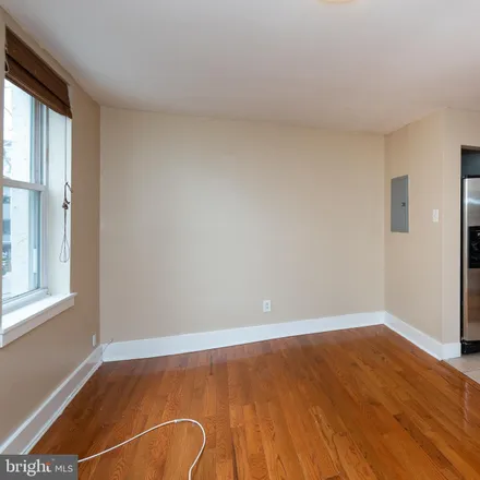 Image 5 - 2165 East Susquehanna Avenue, Philadelphia, PA 19125, USA - Apartment for rent