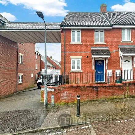 Buy this 3 bed house on Reynard Heights in 10 Goring Road, Colchester