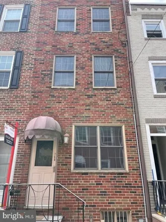 Rent this 3 bed house on 740 South Darien Street in Philadelphia, PA 19147