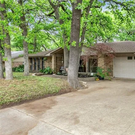 Image 4 - 2079 Tanglewood Drive, Grapevine, TX 76051, USA - House for sale