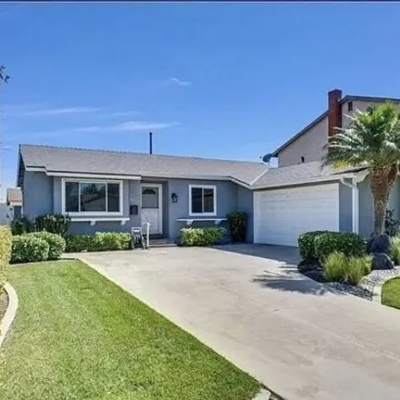 Image 1 - 6432 Antrim Cir, Huntington Beach, California, 92647 - House for rent