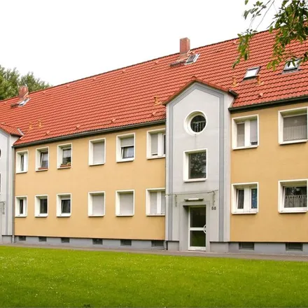 Rent this 2 bed apartment on Nikolaistraße 92 in 47055 Duisburg, Germany