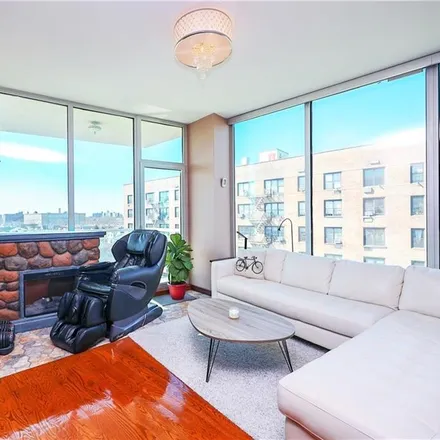 Image 2 - 380 Kings Highway, New York, NY 11223, USA - Condo for sale