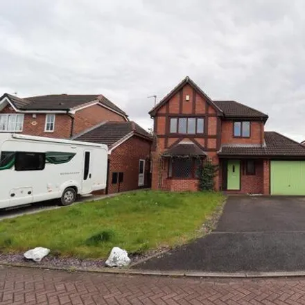 Buy this 4 bed house on 14 Tenbury Close in Warrington, WA5 3RN