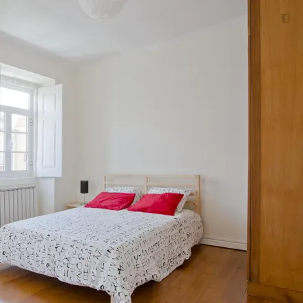 Rent this 6 bed room on Pali Baba in Rua Morais Soares, 1900-998 Lisbon