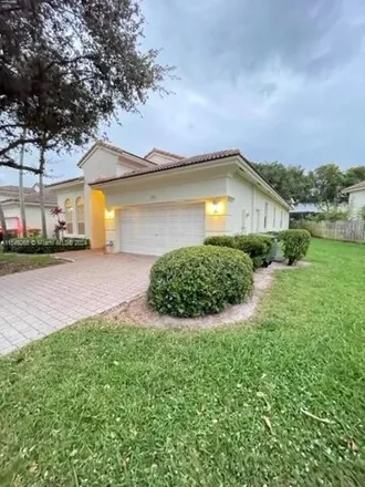 Rent this 4 bed house on Taft Street Chapel in Northwest 72nd Way, Pembroke Pines