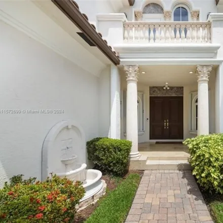 Image 4 - 10501 Blue Palm Street, Plantation, FL 33324, USA - House for rent