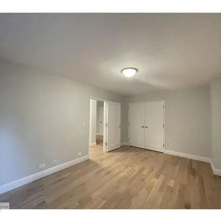 Rent this 3 bed apartment on 956 Ingleside Avenue in Murray Hill, Jacksonville