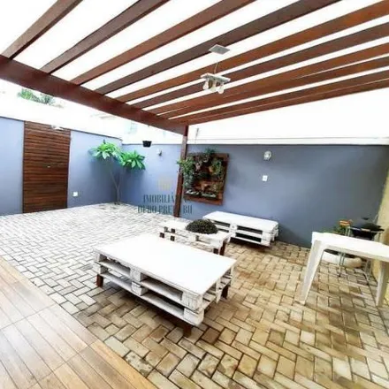 Buy this 3 bed house on Rua Toronto in Pampulha, Belo Horizonte - MG