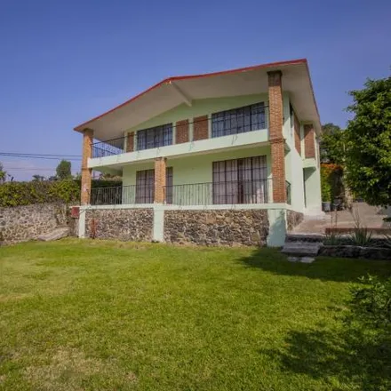 Buy this 4 bed house on Avenida Tres de Mayo in Hacienda de los Casillas, 62760 Jiutepec