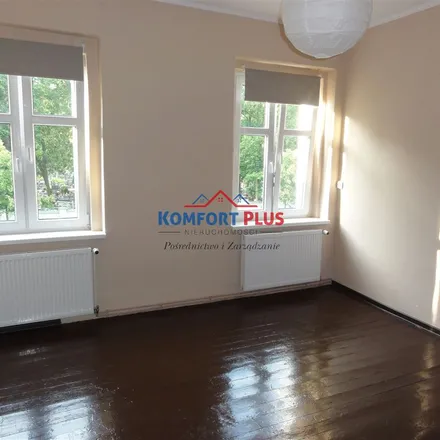 Rent this 1 bed apartment on Antoniego Antczaka 17 in 87-100 Toruń, Poland