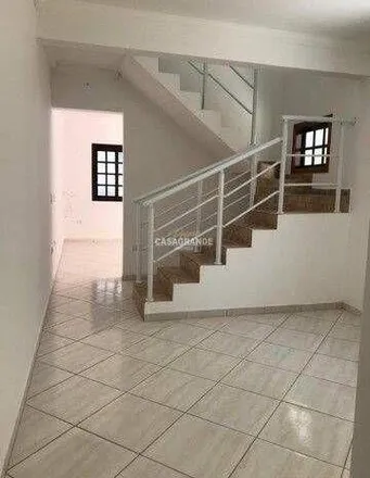 Buy this 2 bed house on Rua Manoel Alves Feitosa in Vila Industrial, São José dos Campos - SP