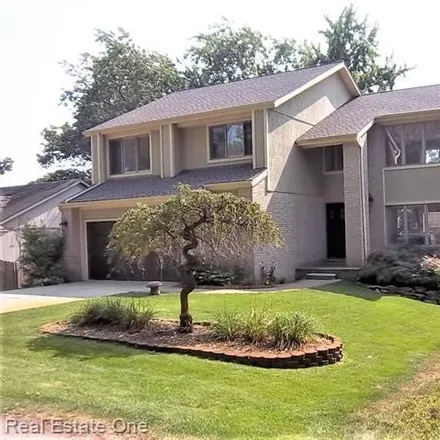 Image 1 - 6777 Grassland Avenue, West Bloomfield Township, MI 48324, USA - House for sale