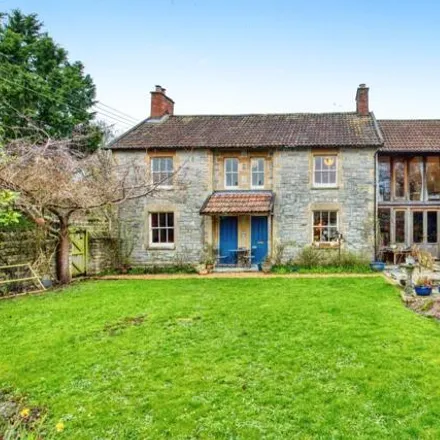 Buy this 5 bed house on St Peter in High Street, North Wootton
