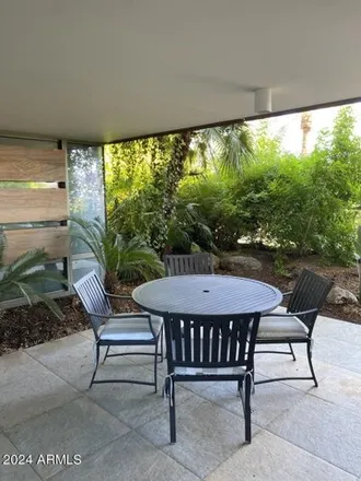 Image 2 - 7167 East Rancho Vista Drive, Scottsdale, AZ 85251, USA - Apartment for rent