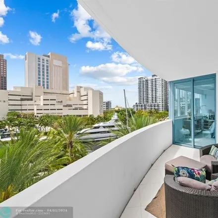 Buy this 1 bed condo on Las Olas River House in Las Olas Way, Fort Lauderdale