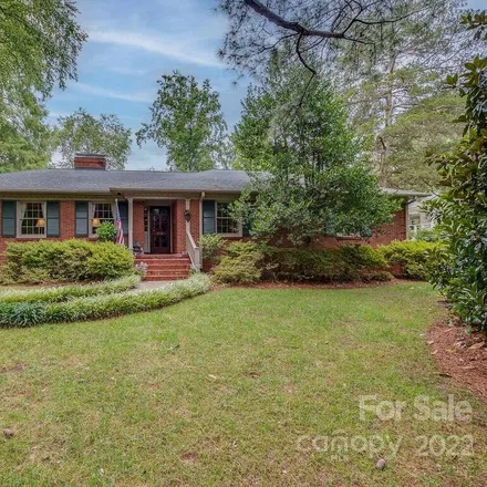 Buy this 4 bed house on 630 Nottingham Drive in Charlotte, NC 28211