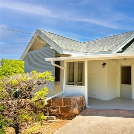 Buy this 3 bed house on 234 Huali Street in Honolulu, HI 96813