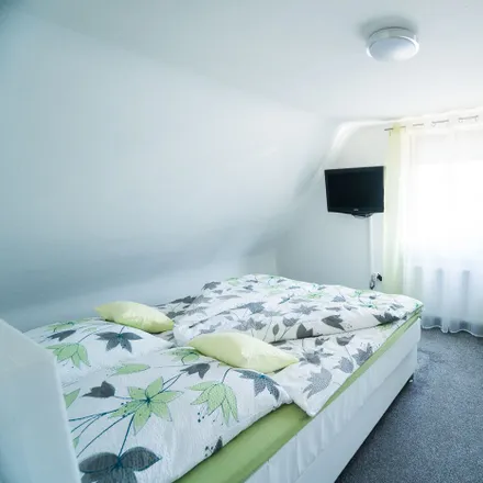 Rent this 2 bed apartment on Rosenbrunnenstraße 18 in 70771 Unteraichen, Germany