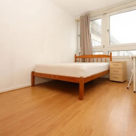 Rent this 5 bed apartment on Building Estate Service Centre in 140 Swaton Road, London