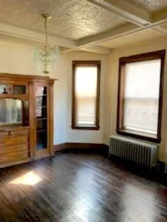 Image 3 - 3715 West Belden Avenue, Chicago, IL 60647, USA - House for rent