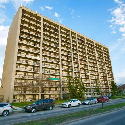 Image 9 - Westwood Drive, Winnipeg, MB R3K 1Z3, Canada - Apartment for rent