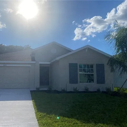 Rent this 4 bed house on 13598 Sabal Point Drive in Lee County, FL 33905