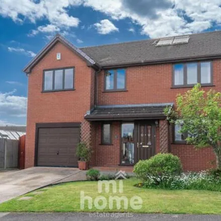 Buy this 4 bed house on Hill Crescent in Newton-with-Scales, PR4 3TR