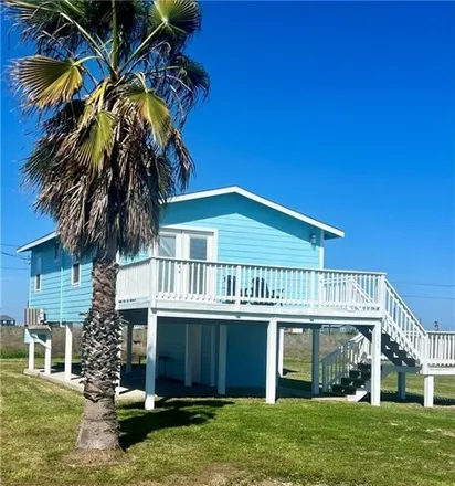 Image 2 - 484 West Club Oak Lane, Holiday Beach, Aransas County, TX 78382, USA - House for sale